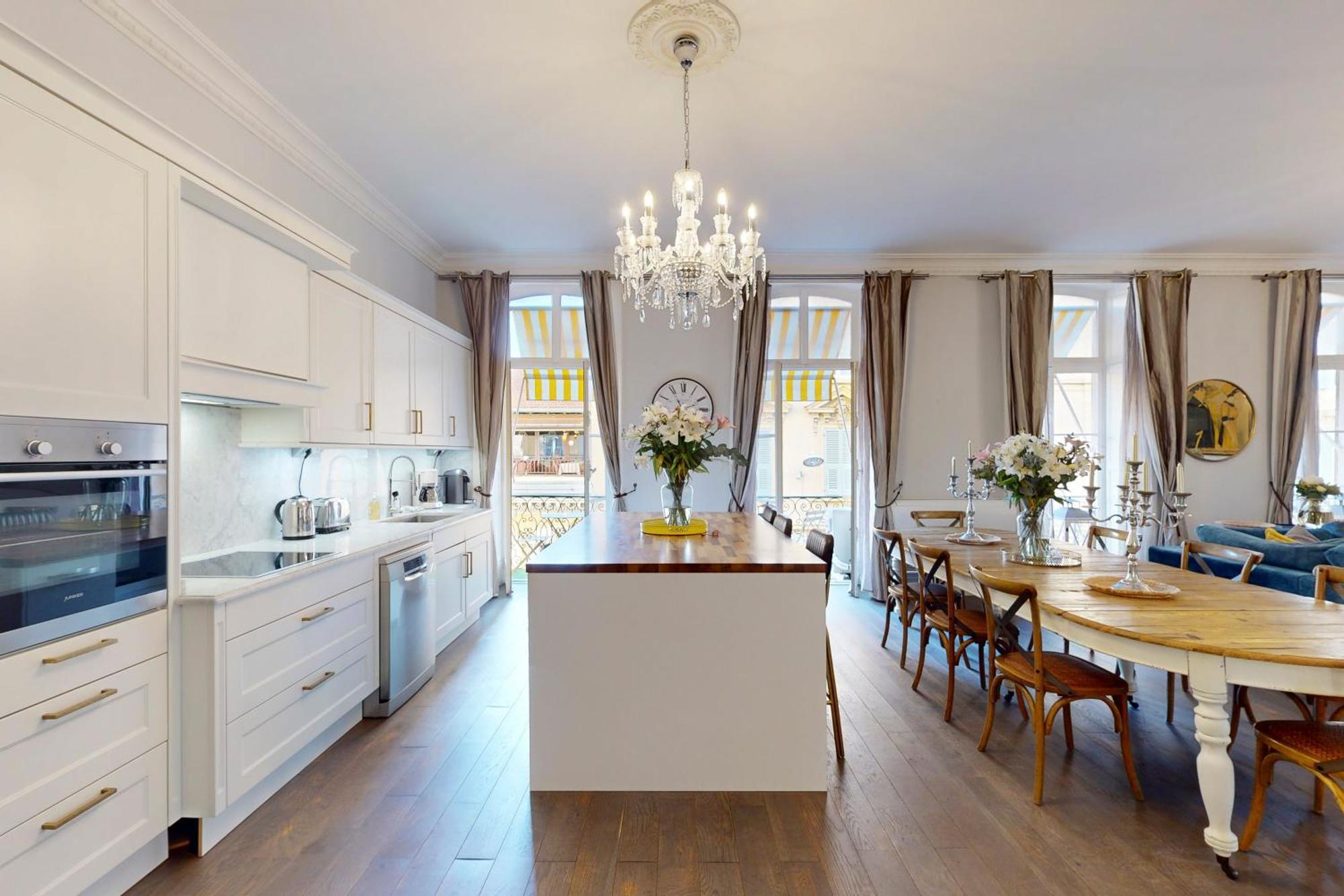 Silver Five Stars House Apartamento